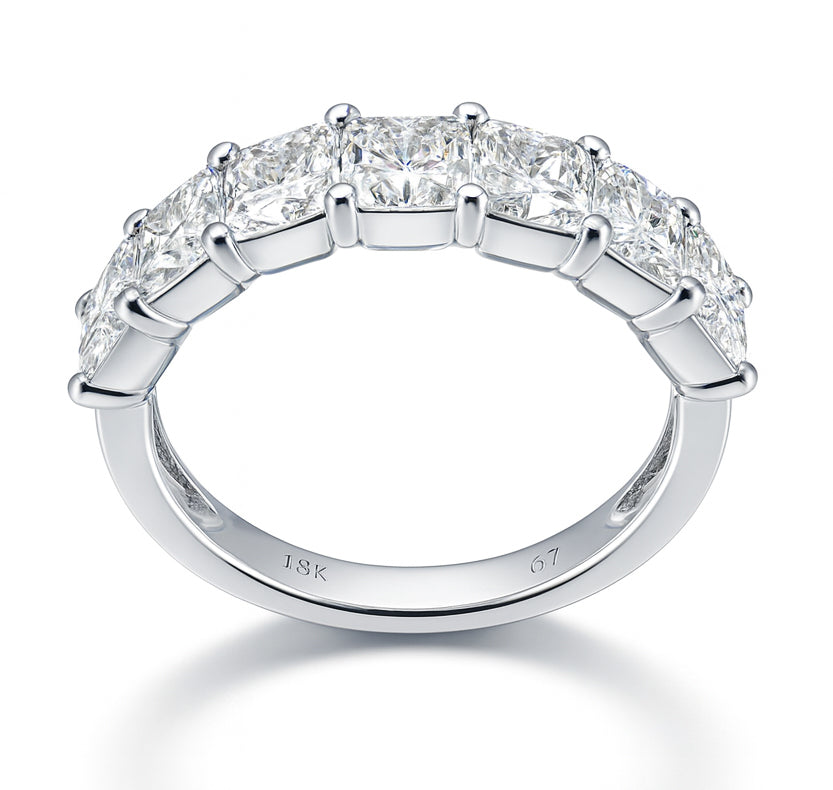 R056680 - Raidant Cut 7 Stone Diamond Ring, 2.75ct