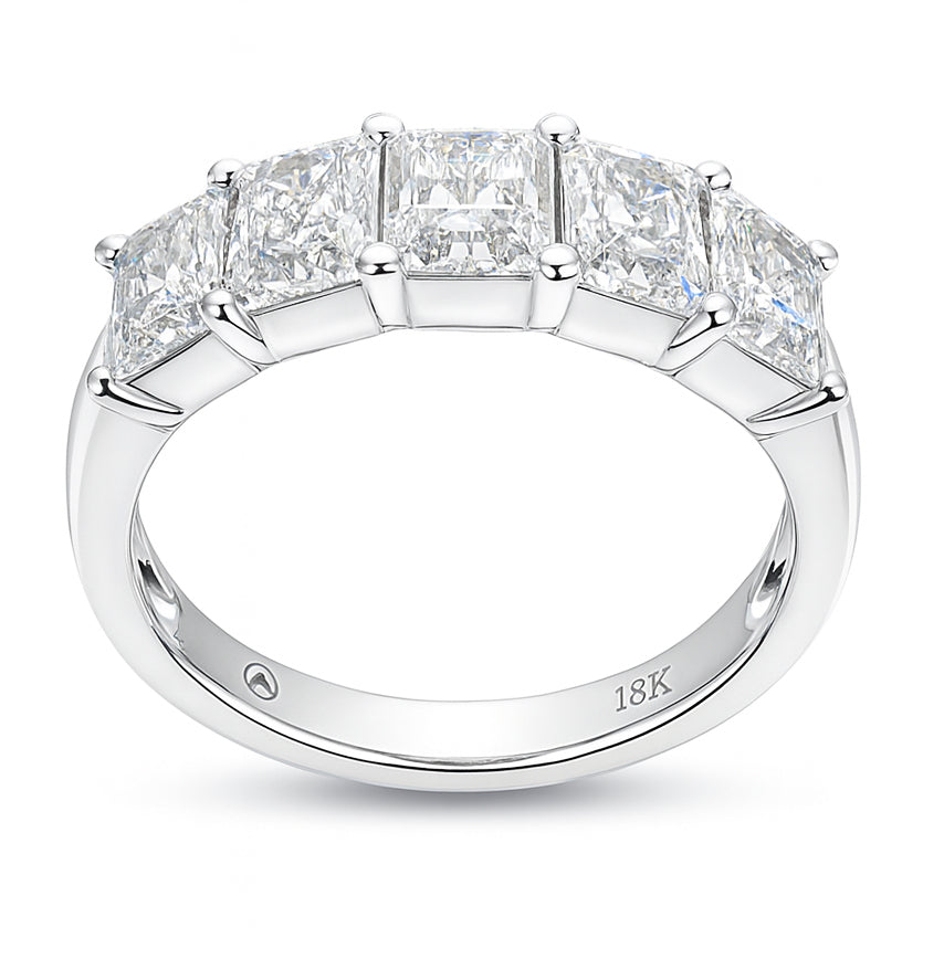 18K White Gold Diamond Ring, 2.1ct