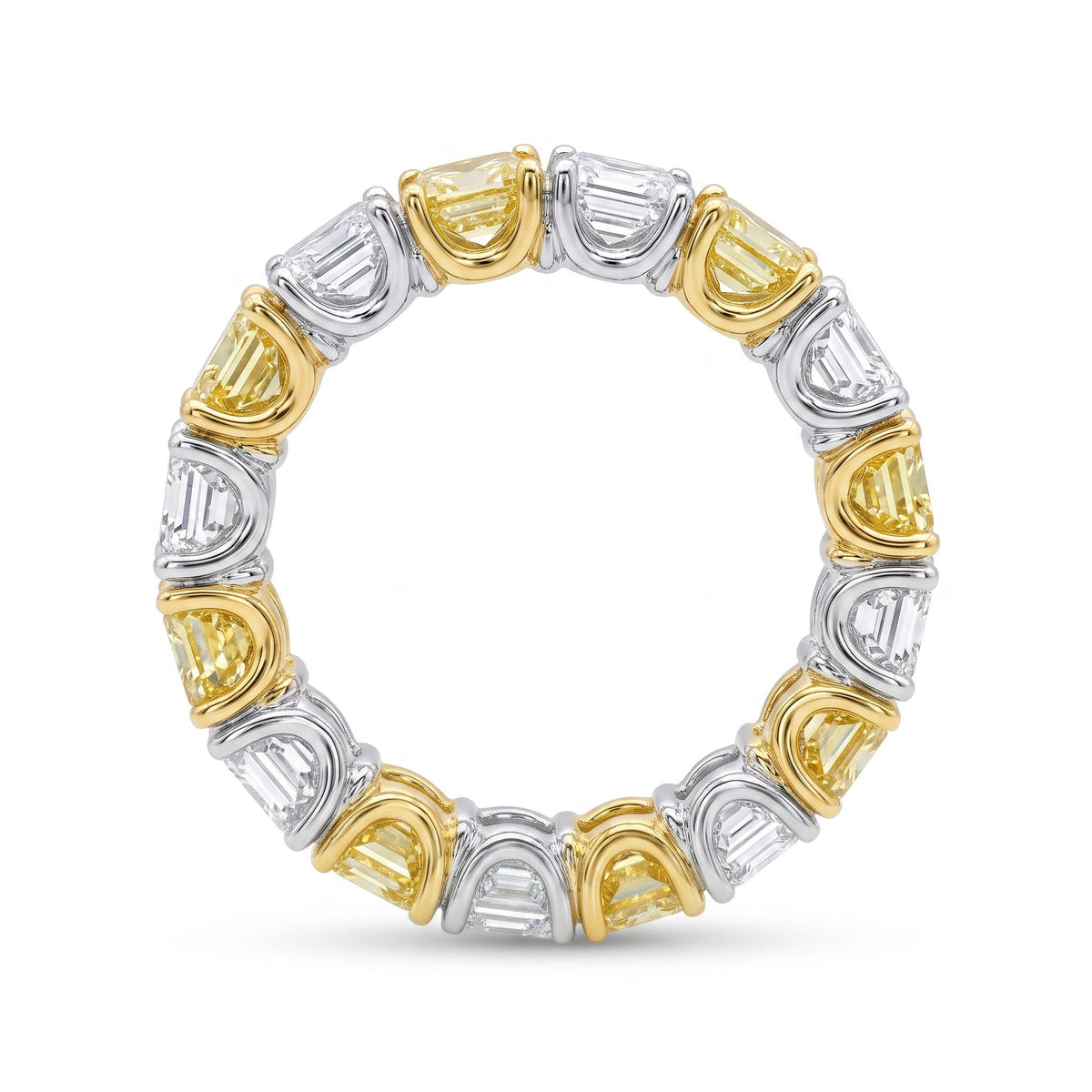 R057117 - Ring 18KWY/6.6G 8YD-2.77CT 8WD-2.38CT