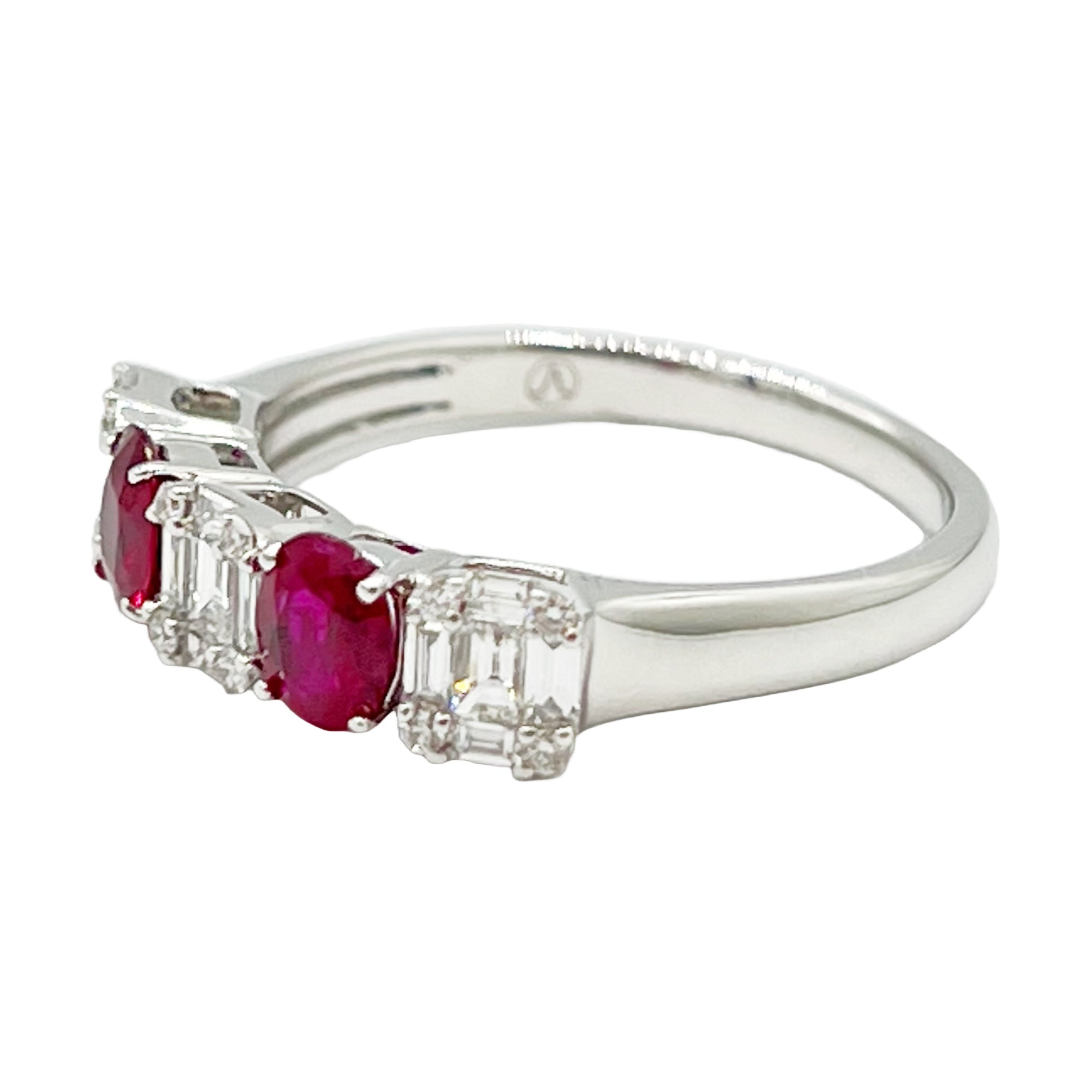 RR053874 - Ring 18KW 2RUBY-0.80CT 12RD-0.07CT 15BD-0.37CT