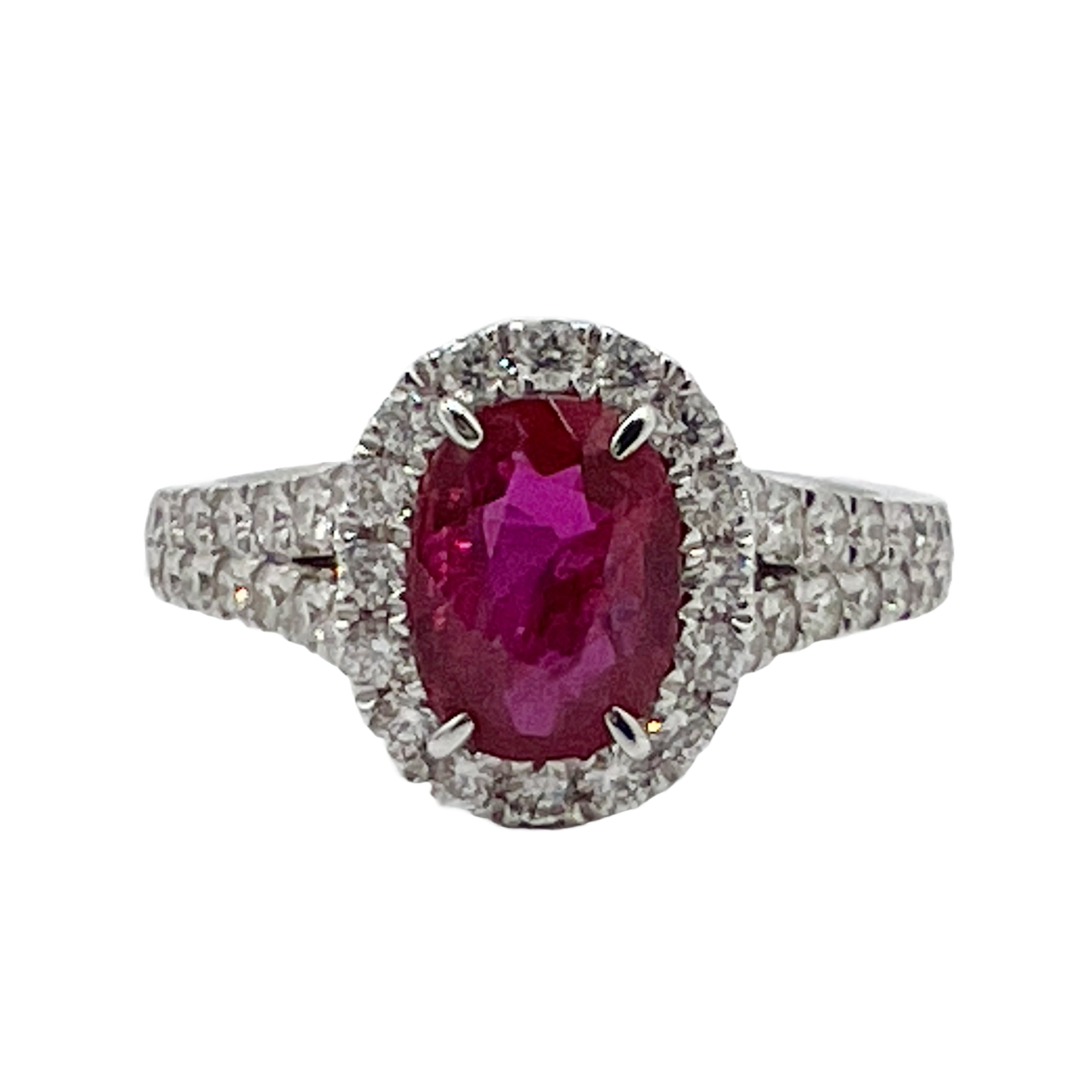 Ring 18KW/3.3G 1RUBY-1.54CT 54RD-0.65CT