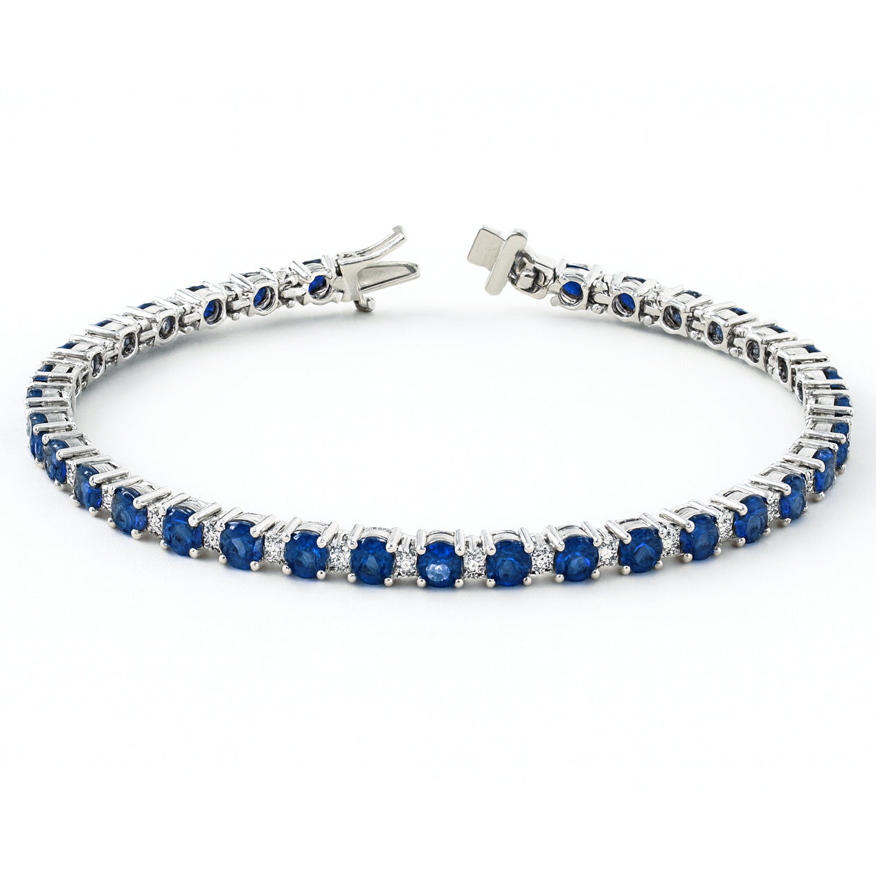 18K White Gold Blue Sapphire Bracelet, 3.34ct