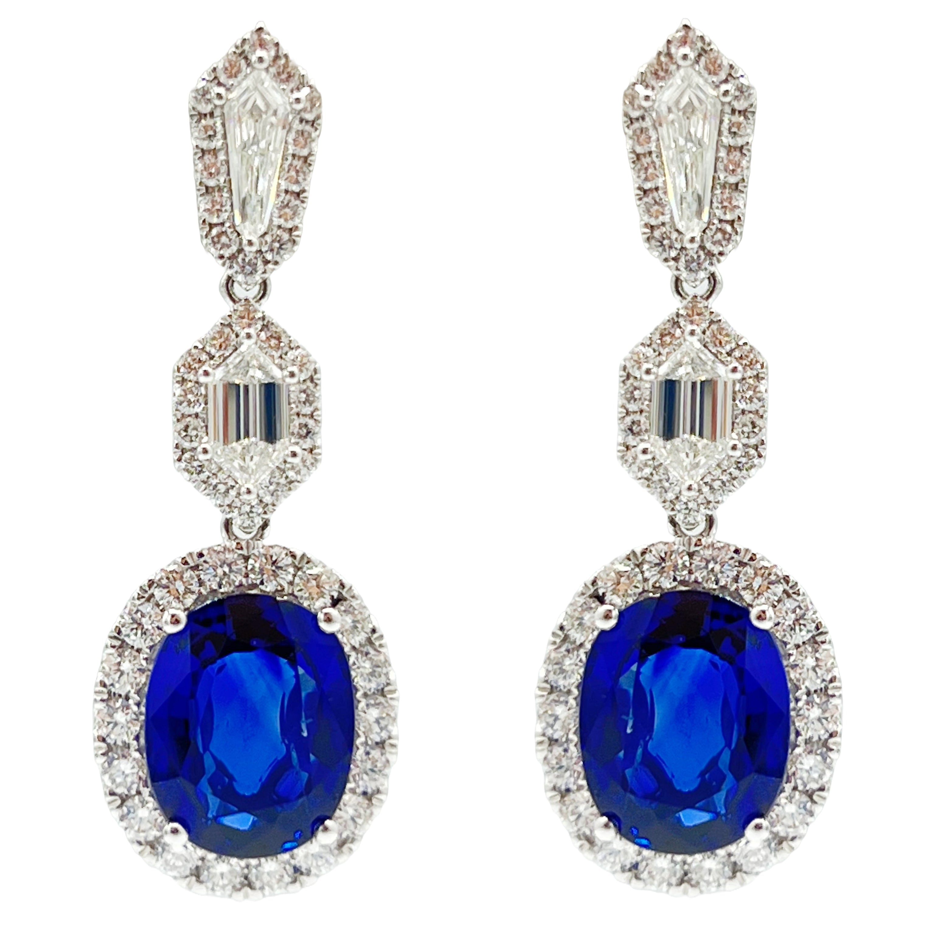 Earrings 18KW/9.4G 2SAPP-12.12CT 4DIA-1.67CT 92RD-2.09CT