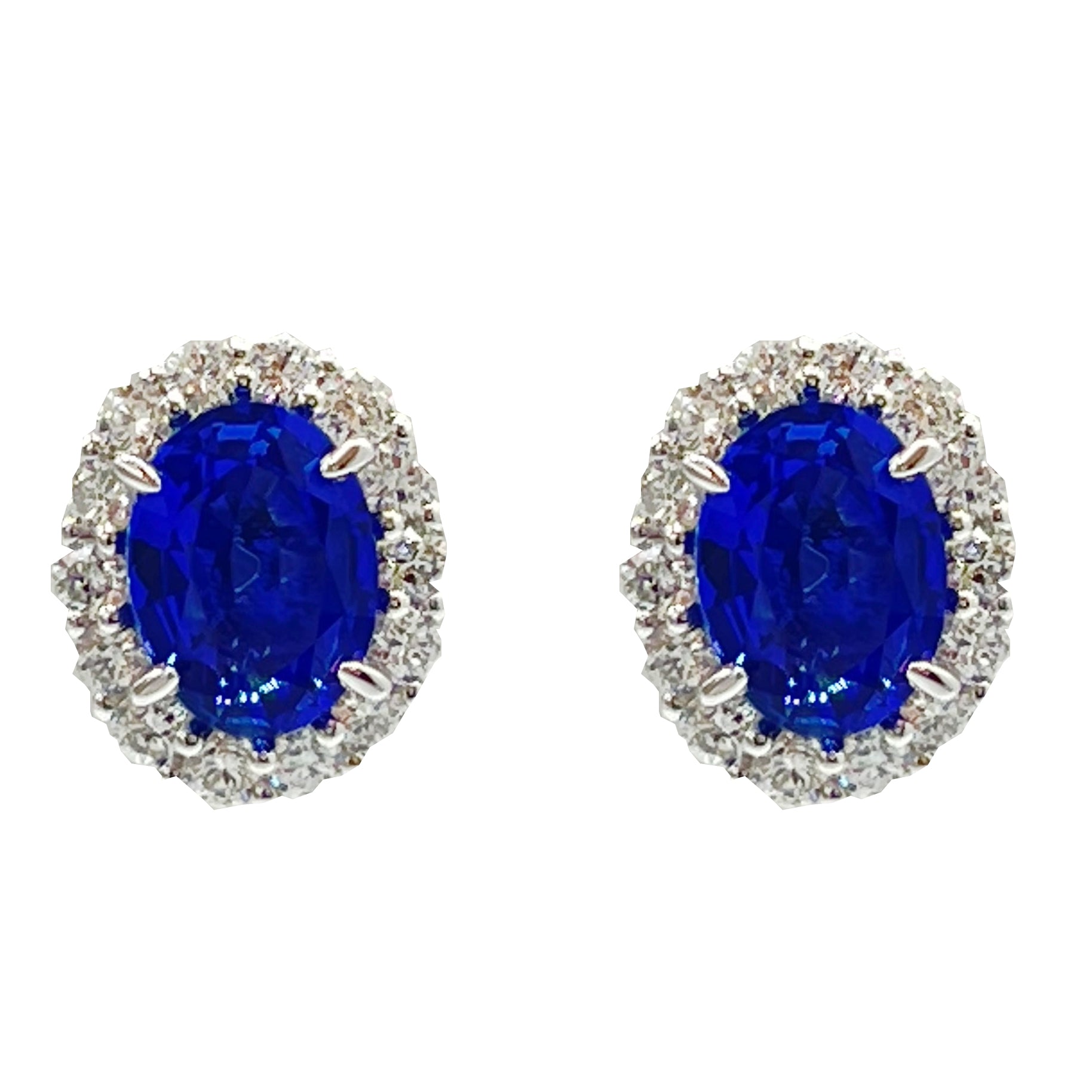 SE055929 - Earrings 18KW/3.2G 2SAPP-3.45CT 28RD-0.78CT