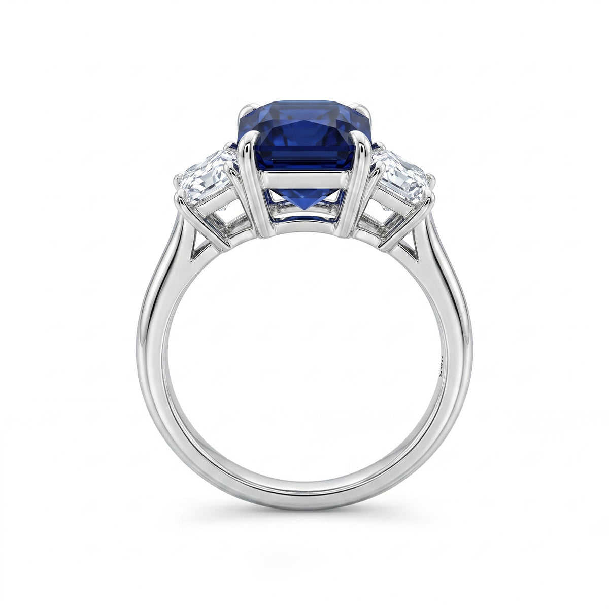 SR057087 - Ring/18KW 1SAPP-4.54CT 2TRAP-0.80CT GIA